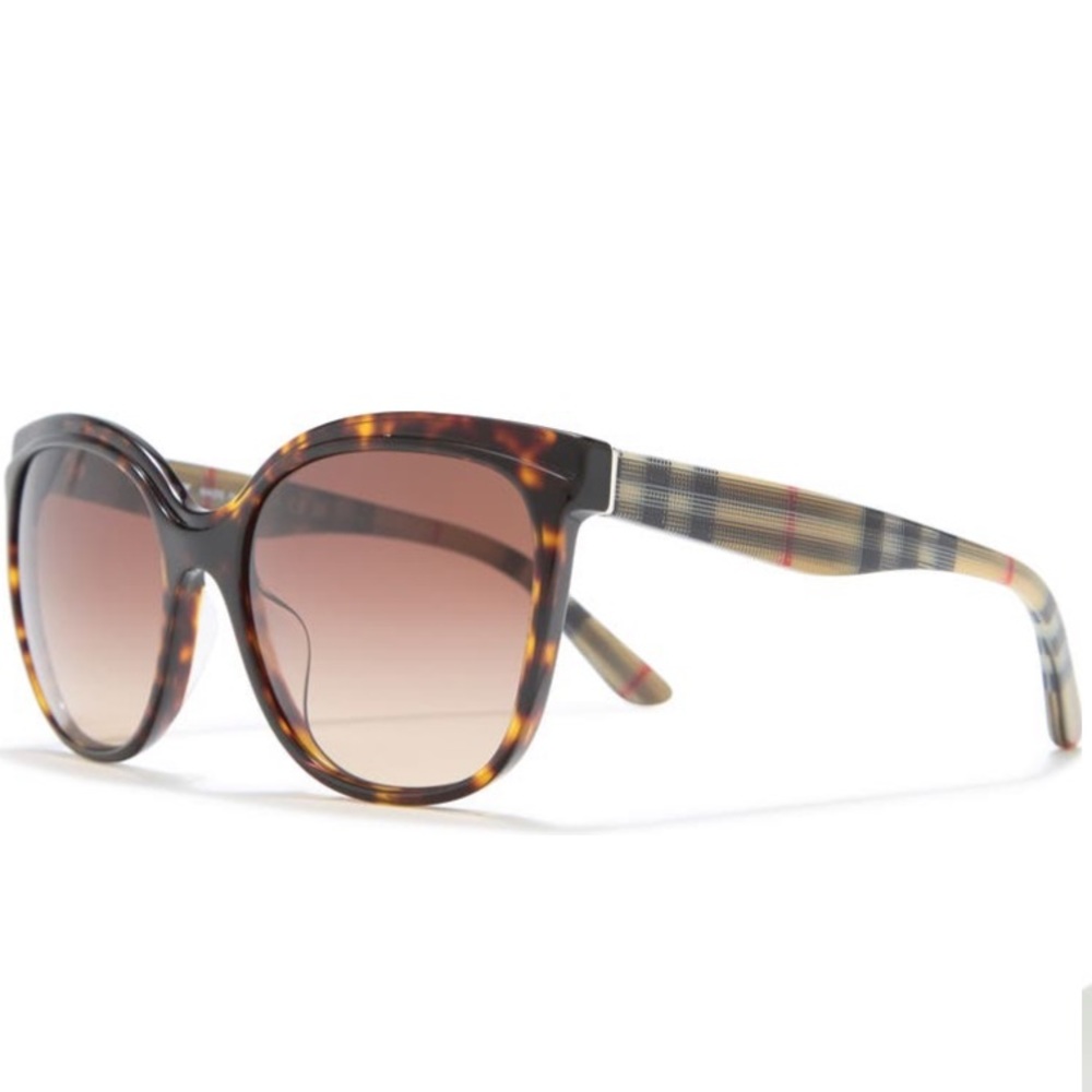 Burberry sunglasses new